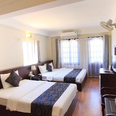 Pho Bien Hotel Nha Trang Exterior photo