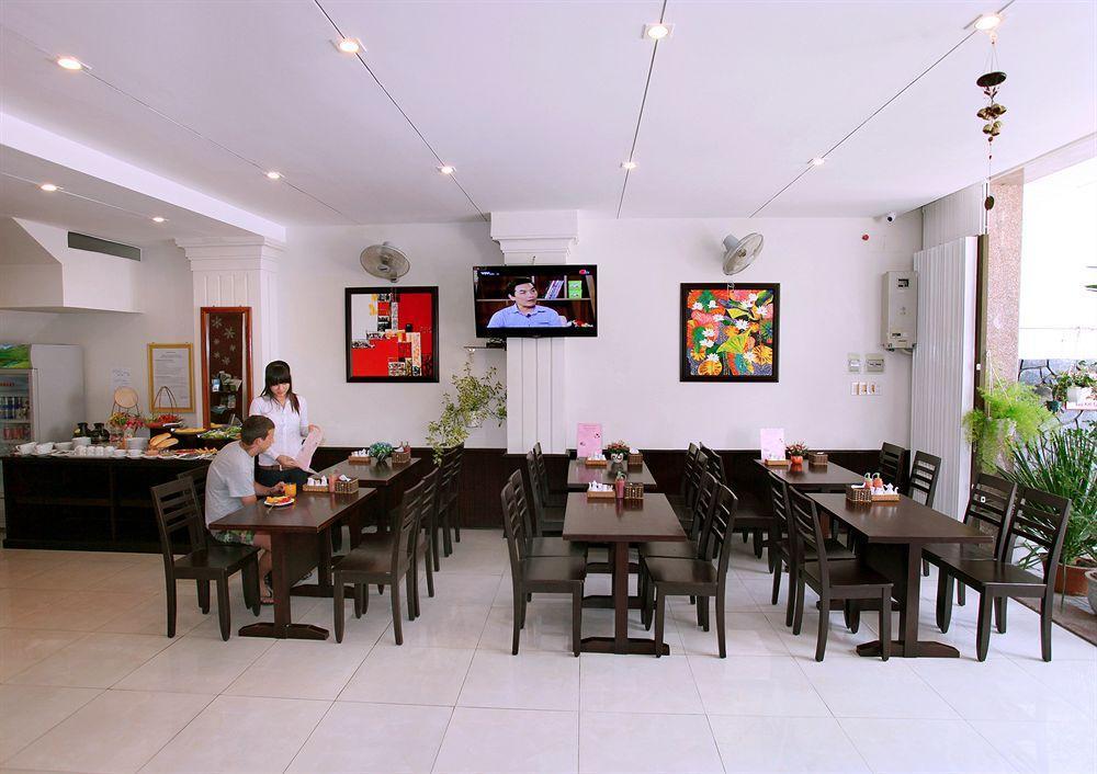 Pho Bien Hotel Nha Trang Exterior photo