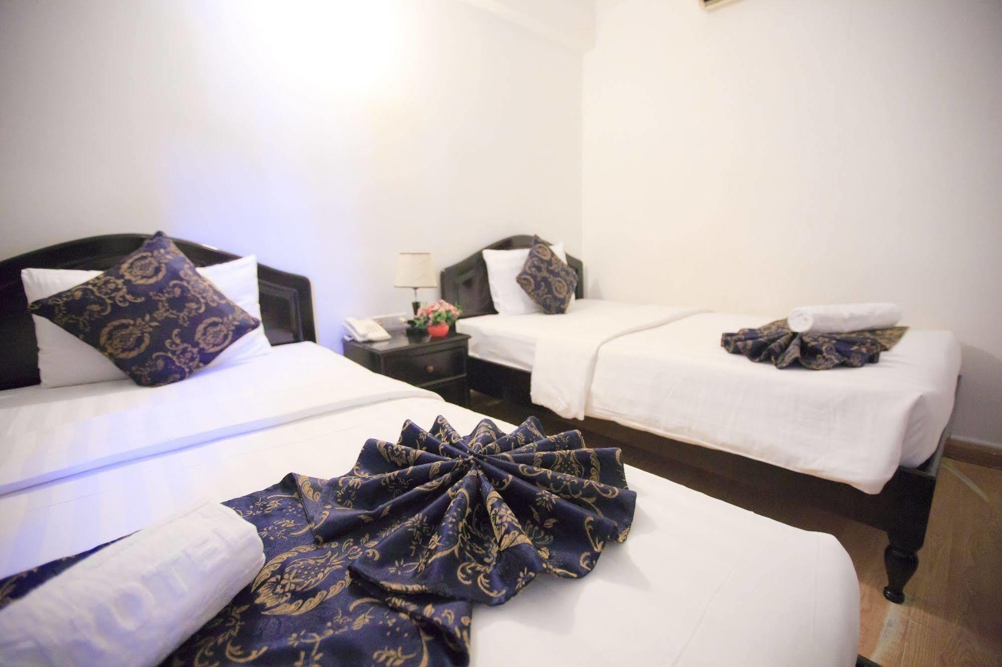 Pho Bien Hotel Nha Trang Exterior photo