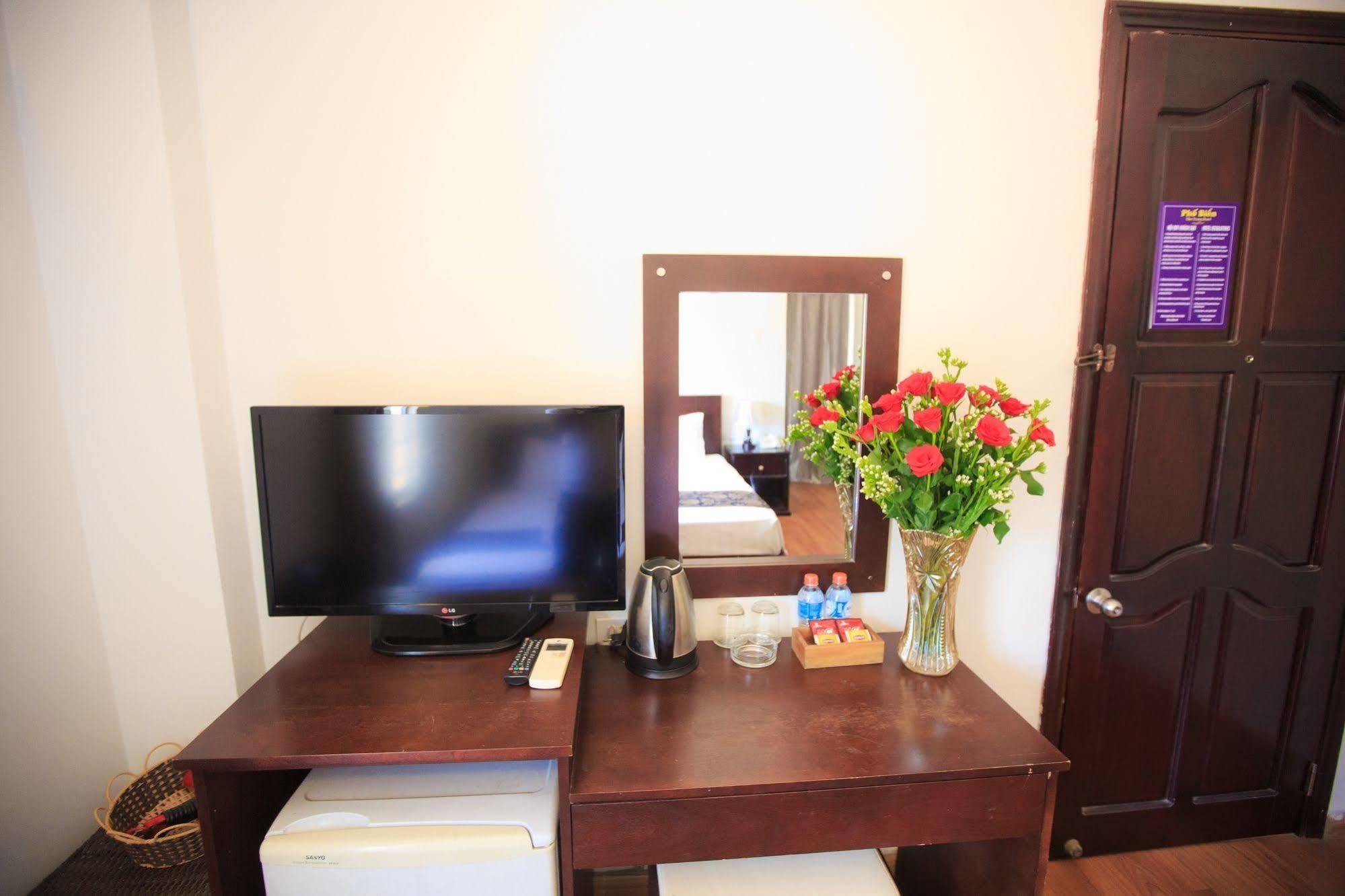 Pho Bien Hotel Nha Trang Exterior photo