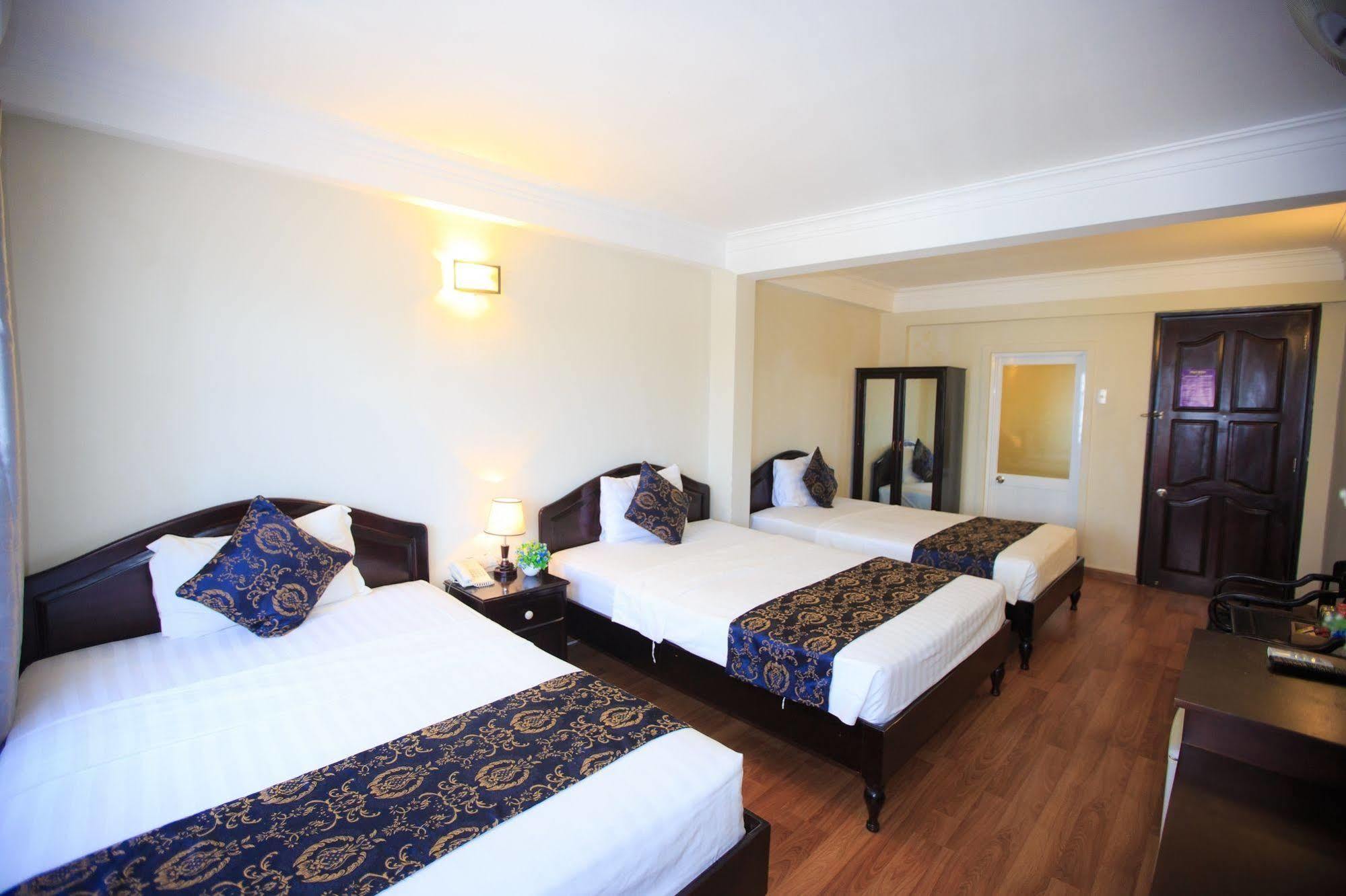 Pho Bien Hotel Nha Trang Exterior photo