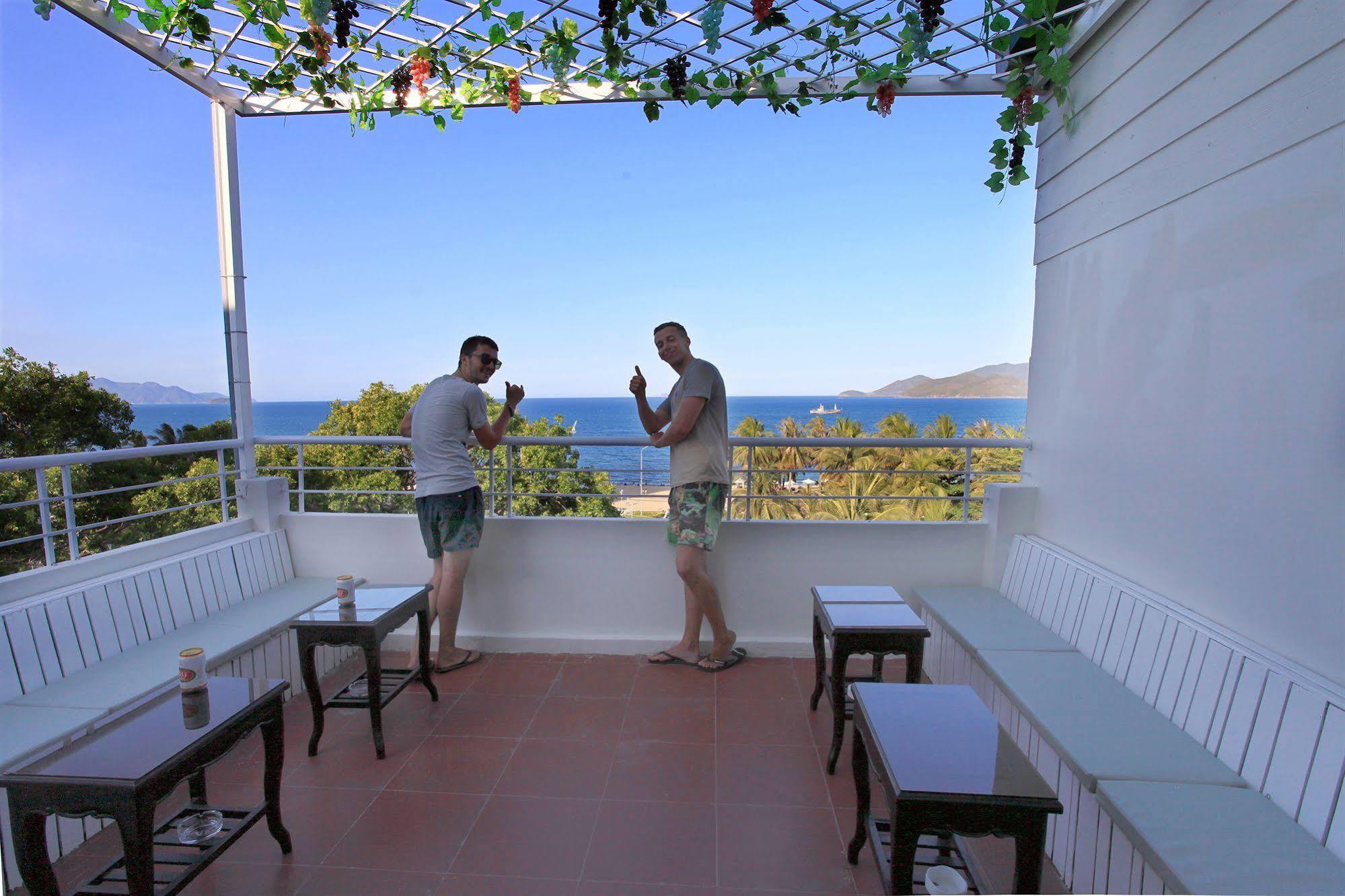 Pho Bien Hotel Nha Trang Exterior photo