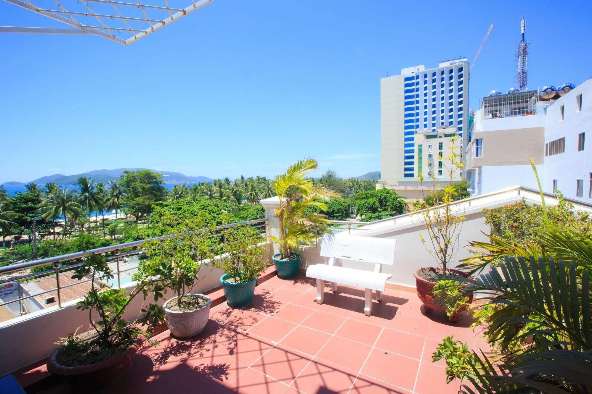 Pho Bien Hotel Nha Trang Exterior photo