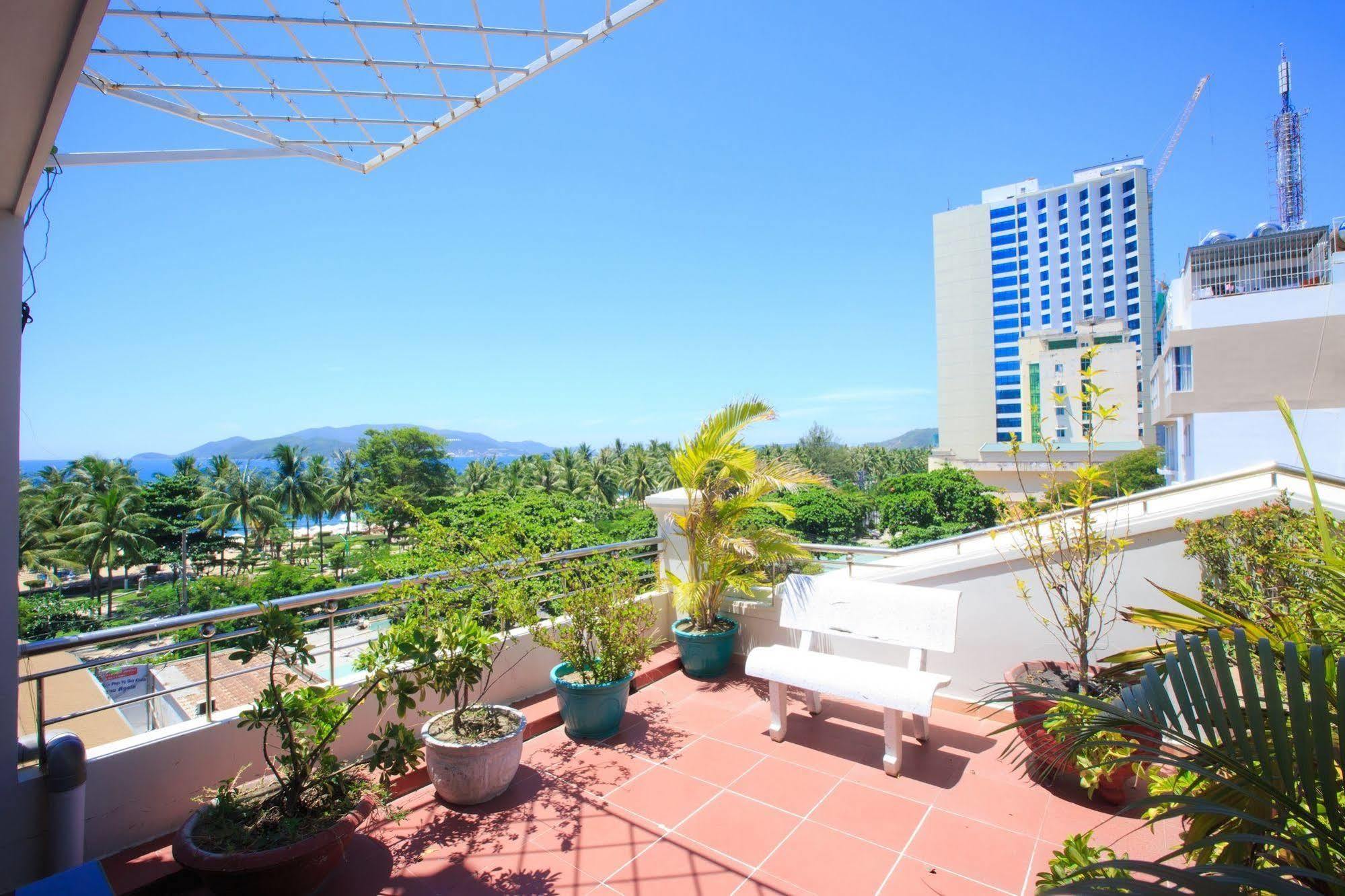 Pho Bien Hotel Nha Trang Exterior photo